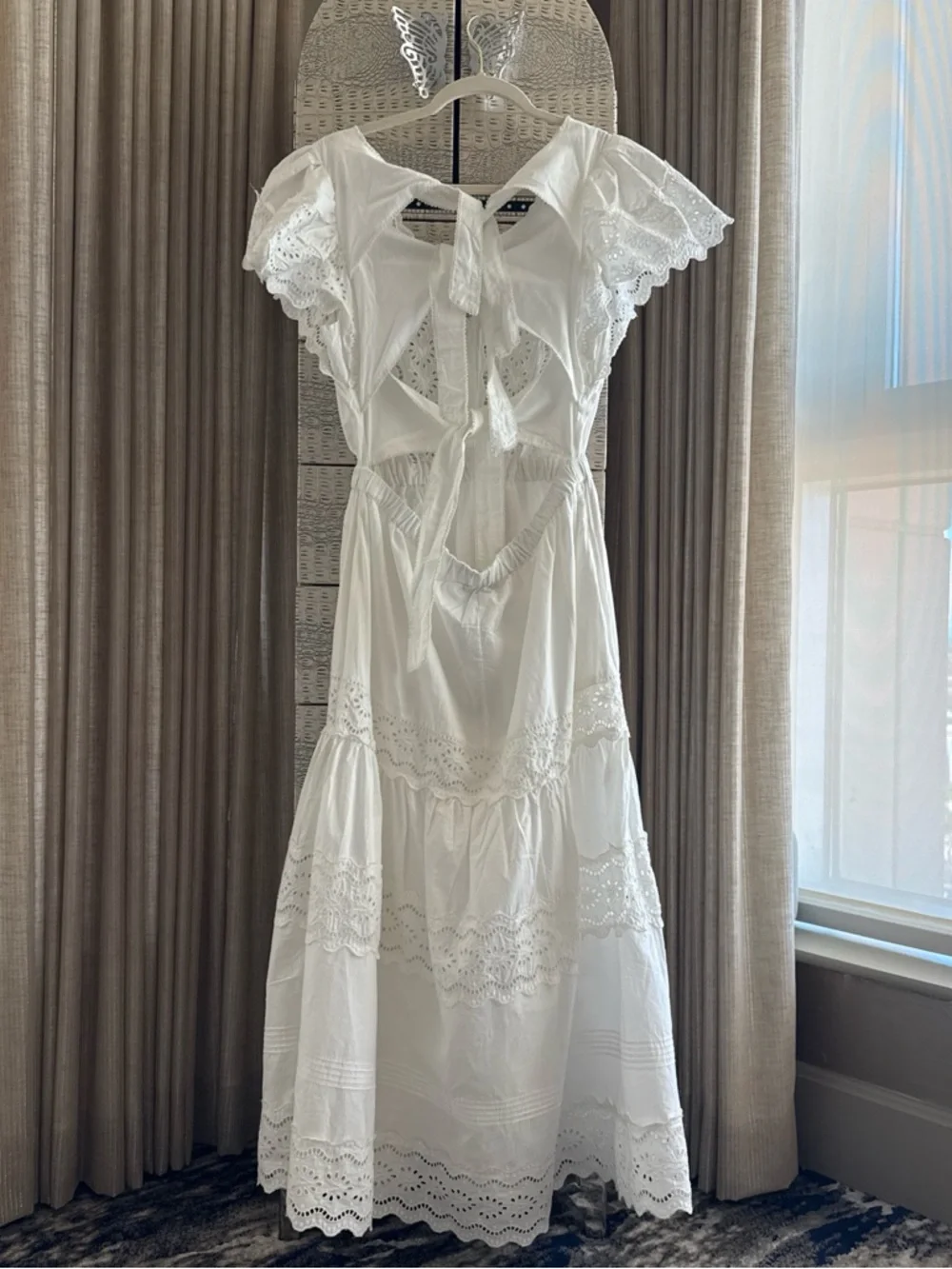 Sea New York White Eyelet V-Neck Midi Dress nwt - Picture 3 of 7